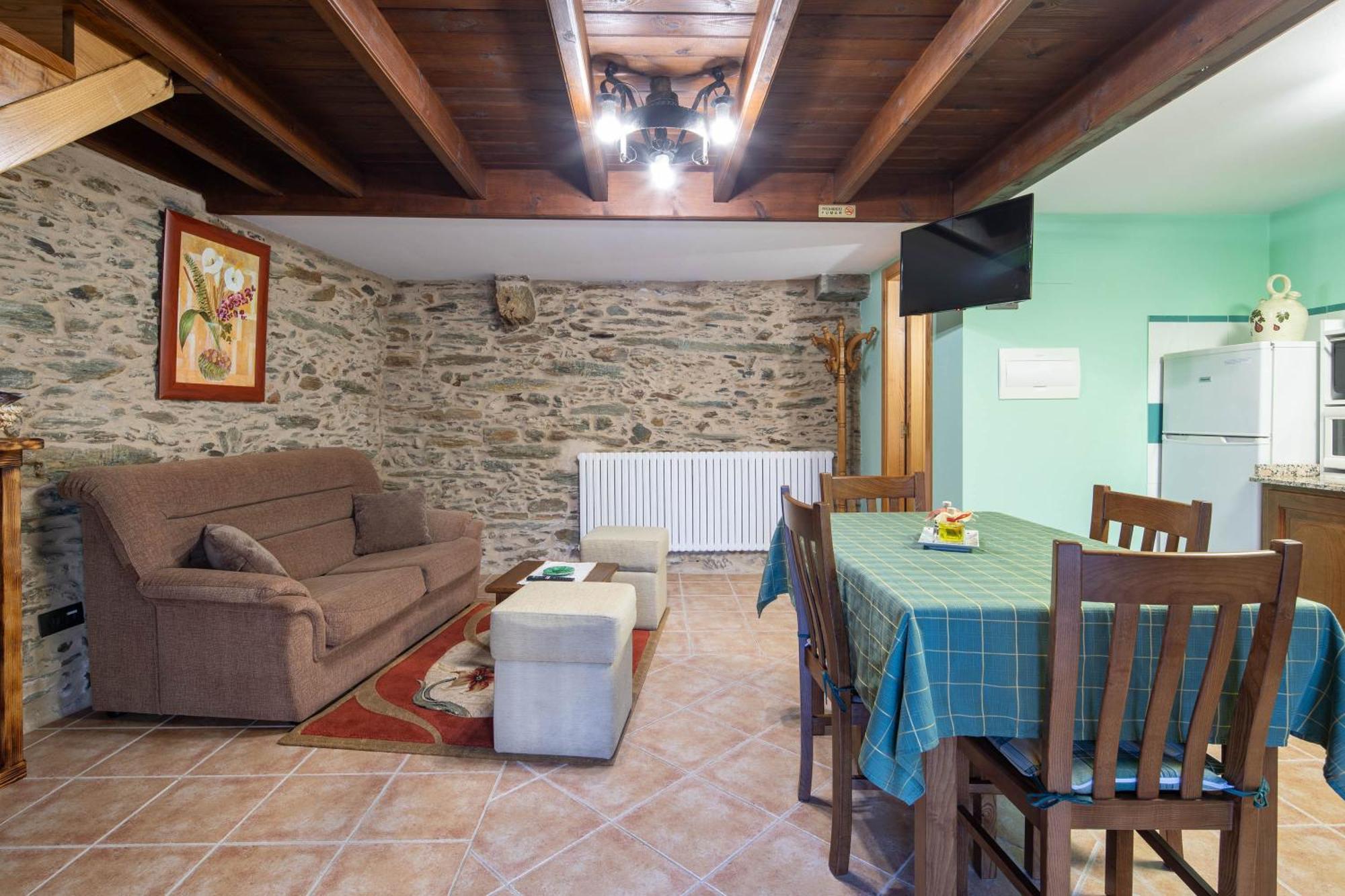 Maison d'hôtes O Forno Do Curro-Casina Da Avela à Boborás Extérieur photo