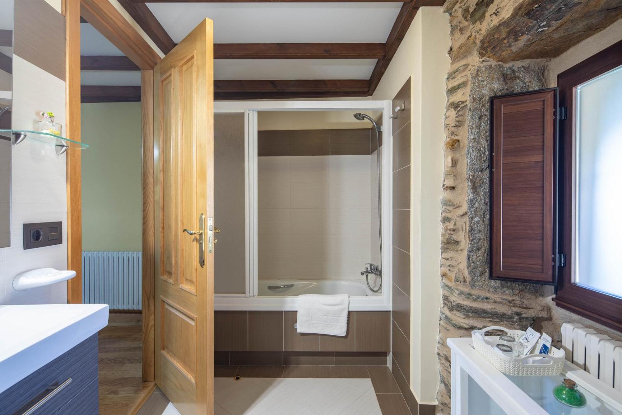 Maison d'hôtes O Forno Do Curro-Casina Da Avela à Boborás Extérieur photo