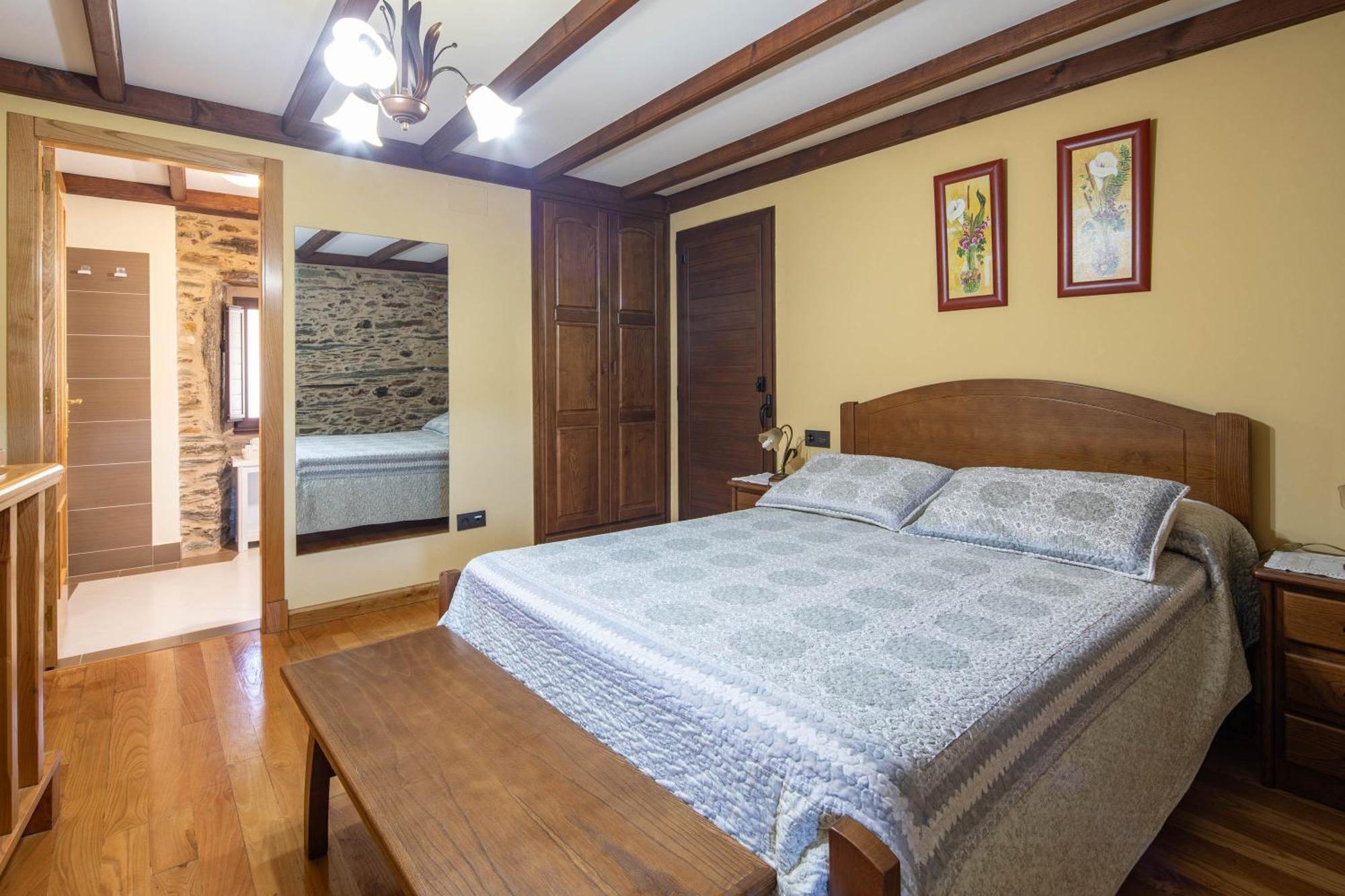 Maison d'hôtes O Forno Do Curro-Casina Da Avela à Boborás Extérieur photo