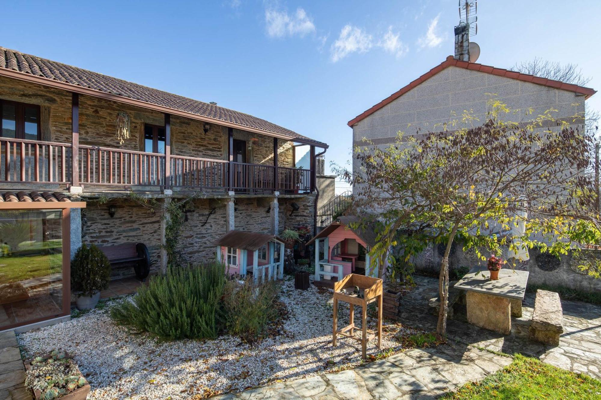 Maison d'hôtes O Forno Do Curro-Casina Da Avela à Boborás Extérieur photo