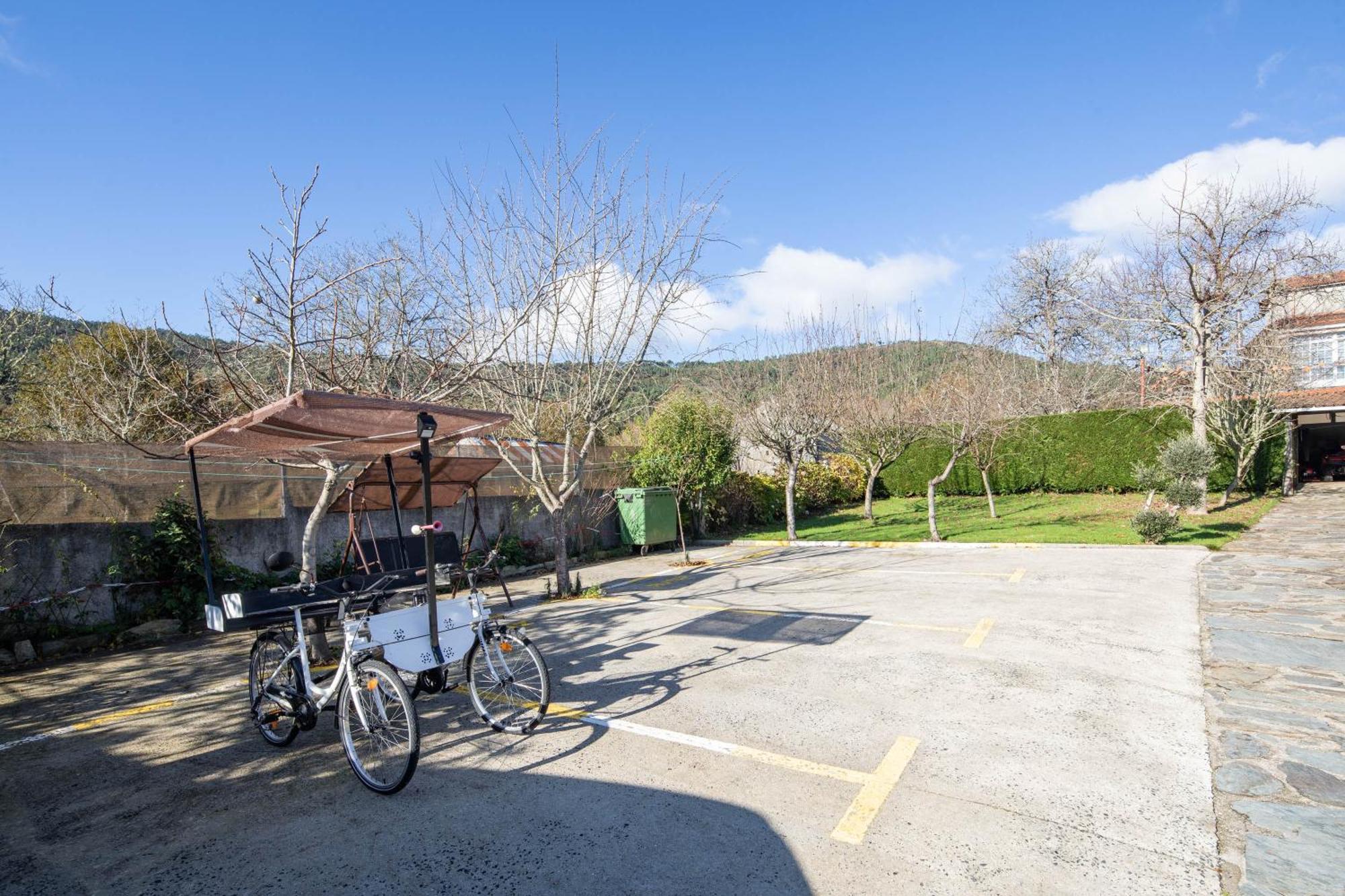 Maison d'hôtes O Forno Do Curro-Casina Da Avela à Boborás Extérieur photo
